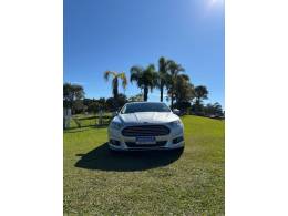 FORD - FUSION - 2013/2014 - Prata - R$ 79.000,00