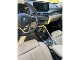 BMW - X1 - 2019/2020 - Preta - R$ 184.000,00