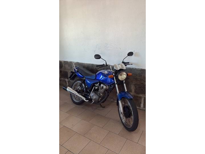 HONDA - CG 150 - 2004/2005 - Azul - R$ 7.300,00