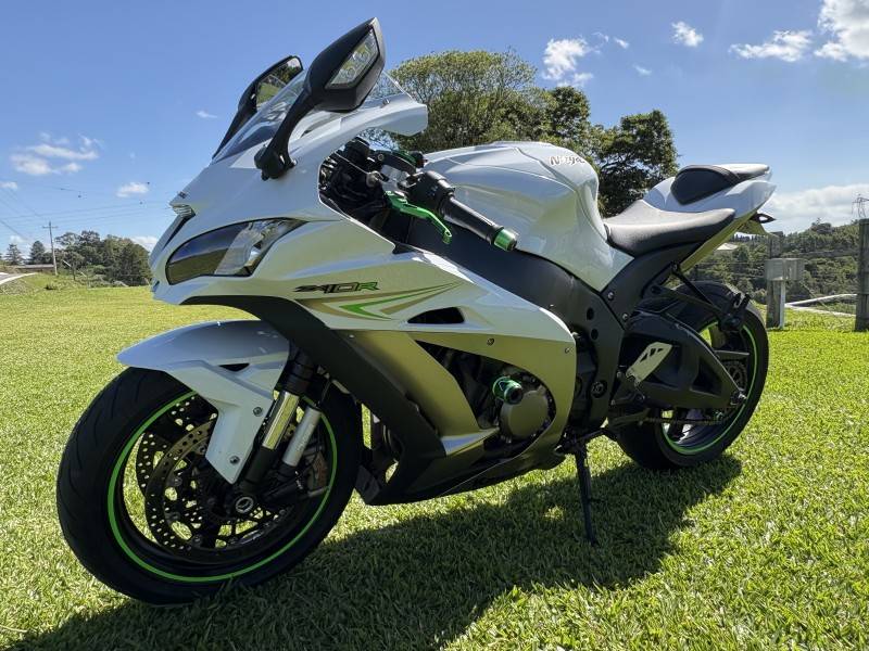 KAWASAKI - NINJA ZX-10R - 2019/2019 - Branca - R$ 68.000,00