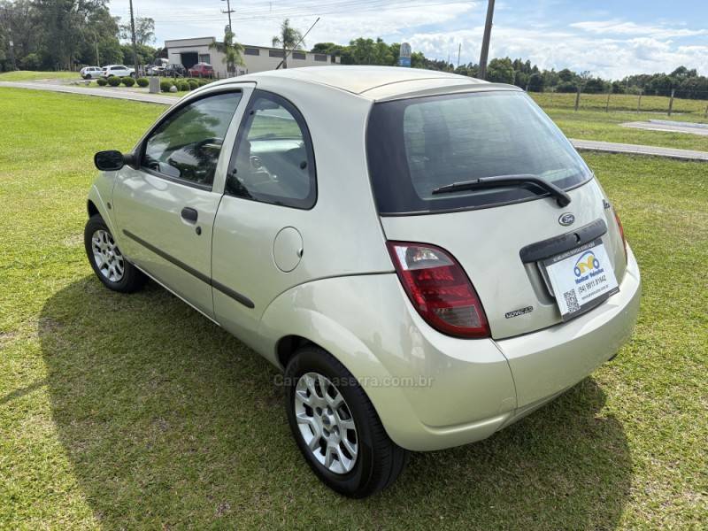 FORD - KA - 2007/2007 - Prata - R$ 17.000,00