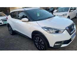 NISSAN - KICKS - 2018/2019 - Branca - R$ 75.000,00