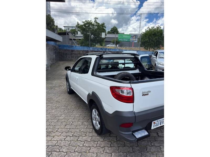 FIAT - STRADA - 2017/2018 - Branca - R$ 73.900,00
