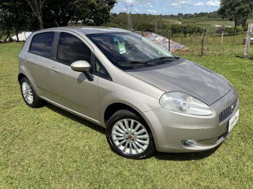 FIAT - PUNTO - 2010/2010 - Prata - R$ 35.000,00