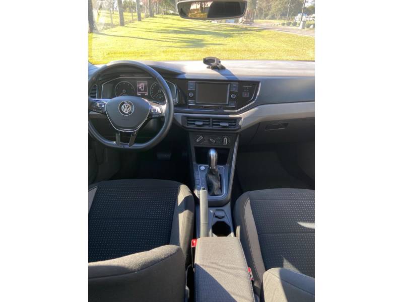 VOLKSWAGEN - POLO - 2020/2020 - Branca - R$ 79.900,00