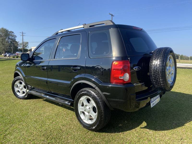 FORD - ECOSPORT - 2010/2011 - Preta - R$ 42.000,00