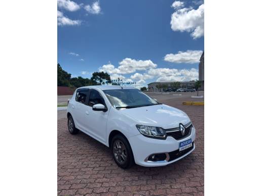 RENAULT - SANDERO - 2014/2015 - Branca - R$ 42.900,00