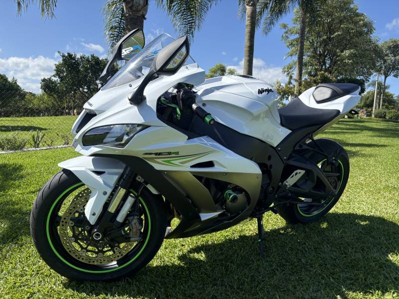 KAWASAKI - NINJA ZX-10R - 2019/2019 - Branca - R$ 68.000,00