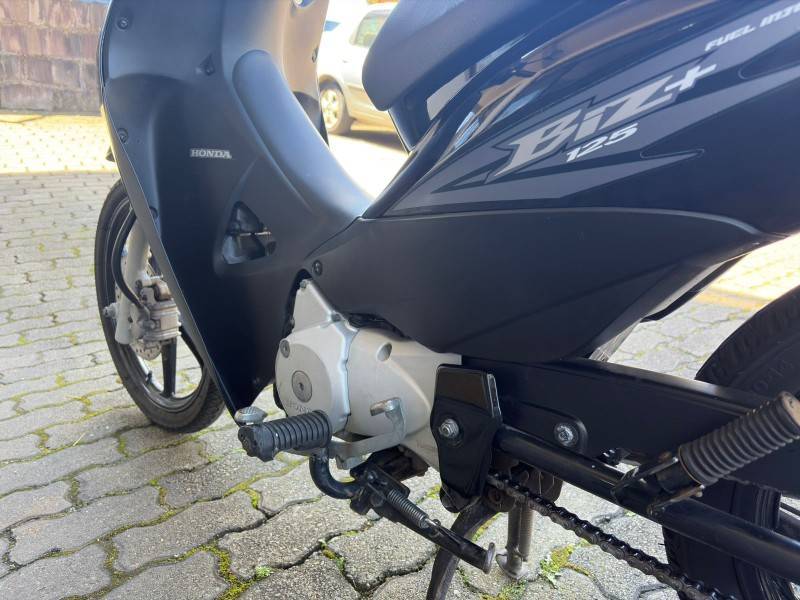 HONDA - BIZ 125 - 2009/2010 - Azul - R$ 11.500,00
