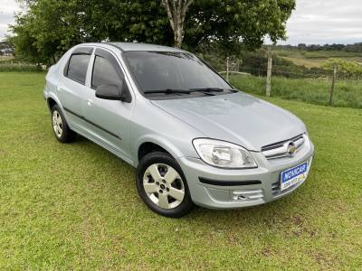 CHEVROLET - PRISMA - 2007/2008 - Prata - R$ 28.500,00