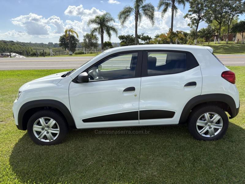 RENAULT - KWID - 2019/2020 - Branca - R$ 40.000,00