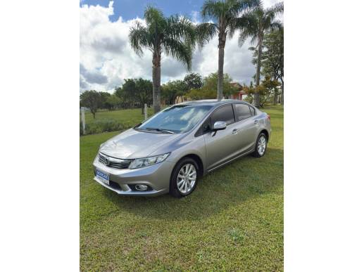 HONDA - CIVIC - 2013/2014 - Cinza - R$ 73.000,00