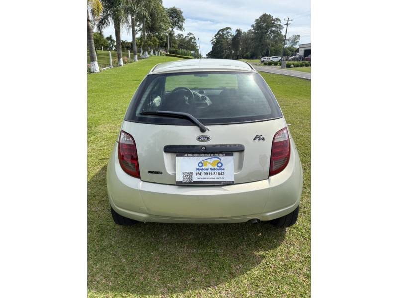 FORD - KA - 2007/2007 - Prata - R$ 17.000,00