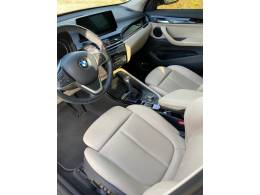 BMW - X1 - 2019/2020 - Preta - R$ 184.000,00