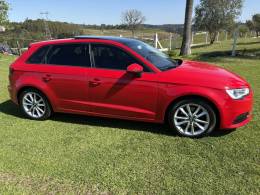AUDI - A3 - 2014/2015 - Vermelha - R$ 90.000,00