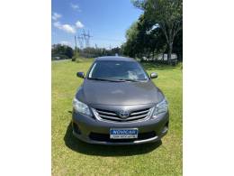 TOYOTA - COROLLA - 2013/2014 - Cinza - R$ 68.000,00