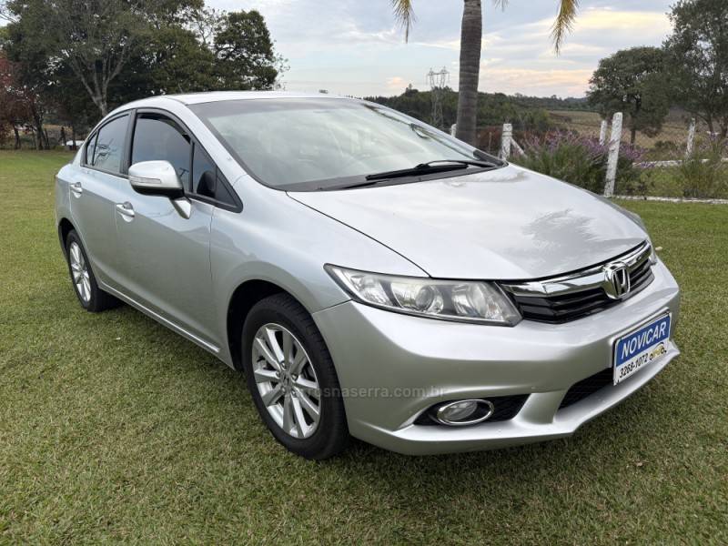 HONDA - CIVIC - 2014/2014 - Branca - R$ 72.500,00