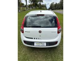 FIAT - PALIO - 2013/2014 - Branca - R$ 35.000,00