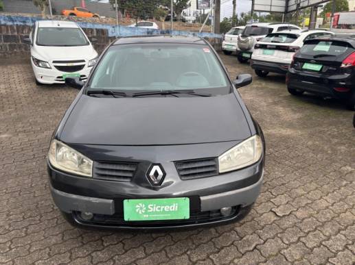 RENAULT - MÉGANE - 2006/2007 - Cinza - R$ 19.900,00