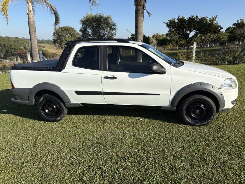 FIAT - STRADA - 2012/2012 - Branca - R$ 50.000,00