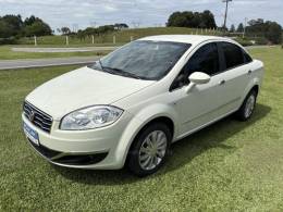 FIAT - LINEA - 2015/2016 - Branca - R$ 41.000,00