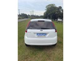 FORD - FIESTA - 2014/2014 - Prata - R$ 39.900,00