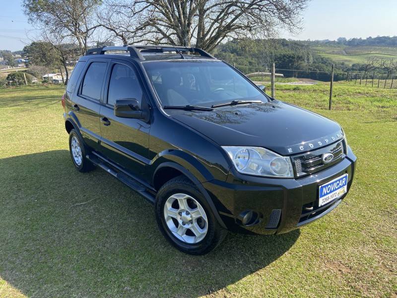 FORD - ECOSPORT - 2010/2011 - Preta - R$ 42.000,00