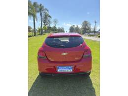 CHEVROLET - ONIX - 2015/2015 - Vermelha - R$ 49.500,00