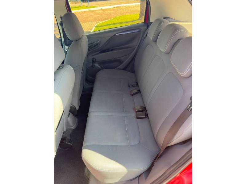 FIAT - PUNTO - 2014/2014 - Vermelha - R$ 42.000,00