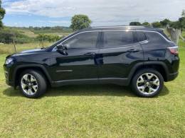 JEEP - COMPASS - 2017/2018 - Preta - R$ 107.000,00