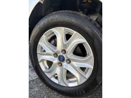 FORD - ECOSPORT - 2016/2017 - Branca - R$ 63.000,00