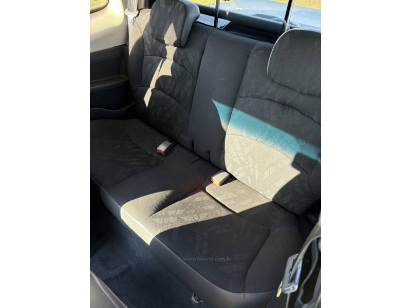 FIAT - STRADA - 2012/2012 - Branca - R$ 50.000,00