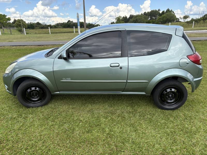 FORD - KA - 2009/2010 - Verde - R$ 26.500,00