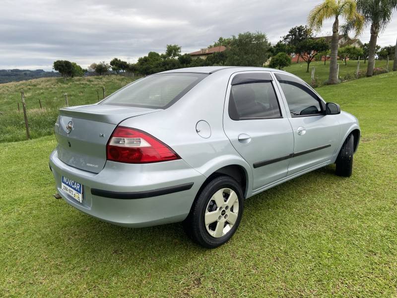 CHEVROLET - PRISMA - 2007/2008 - Prata - R$ 29.500,00