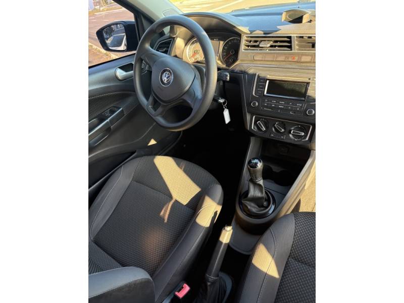 VOLKSWAGEN - SAVEIRO - 2017/2018 - Preta - R$ 61.000,00