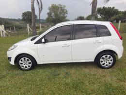 FORD - FIESTA - 2014/2014 - Prata - R$ 39.900,00