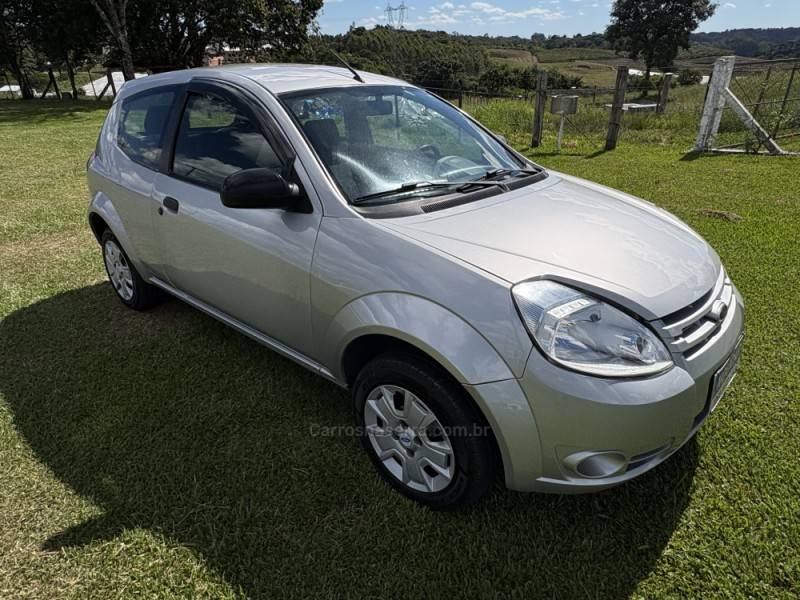 FORD - KA - 2010/2011 - Prata - R$ 26.500,00