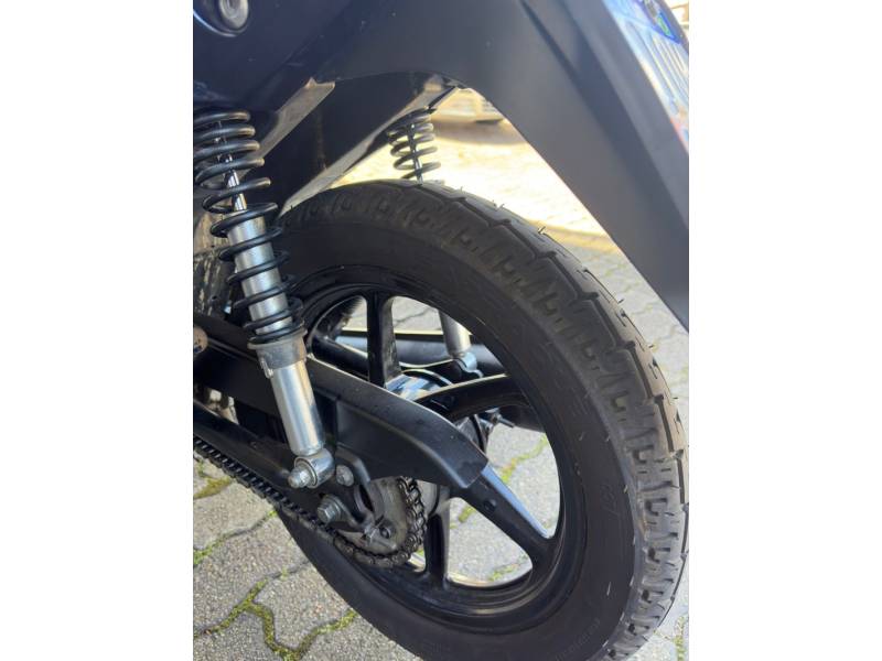 HONDA - BIZ 125 - 2009/2010 - Azul - R$ 11.500,00