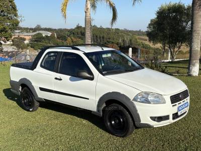 FIAT - STRADA - 2012/2012 - Branca - R$ 50.000,00