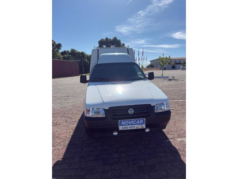 FIAT - FIORINO - 2010/2011 - Branca - R$ 39.900,00