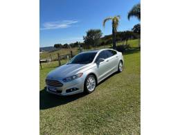FORD - FUSION - 2013/2014 - Prata - R$ 79.000,00