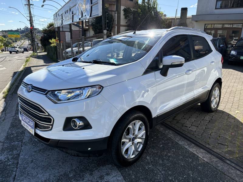 FORD - ECOSPORT - 2016/2017 - Branca - R$ 63.000,00
