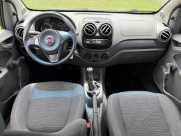 FIAT - PALIO - 2013/2014 - Branca - R$ 35.000,00