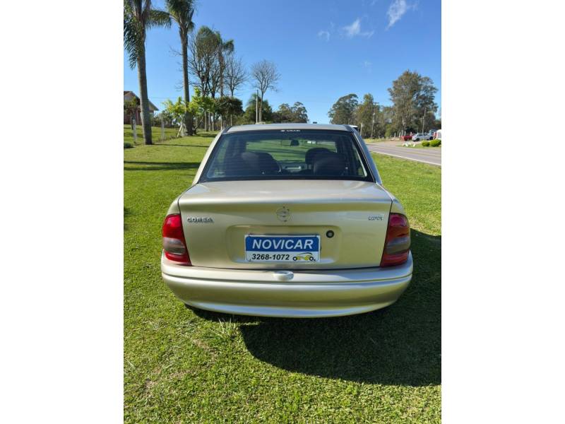 CHEVROLET - CORSA - 2007/2008 - Bege - R$ 21.500,00