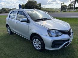 TOYOTA - ETIOS - 2019/2020 - Prata - R$ 59.900,00