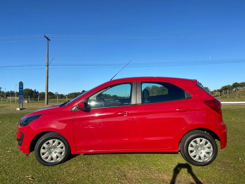 FORD - KA - 2019/2019 - Vermelha - R$ 49.900,00