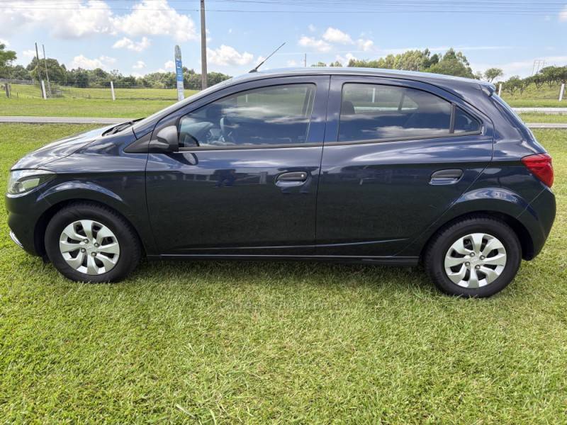 CHEVROLET - ONIX - 2020/2020 - Azul - R$ 55.000,00