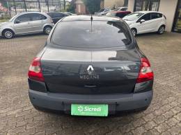 RENAULT - MÉGANE - 2006/2007 - Cinza - R$ 17.900,00