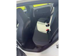 VOLKSWAGEN - UP - 2019/2020 - Branca - R$ 60.000,00