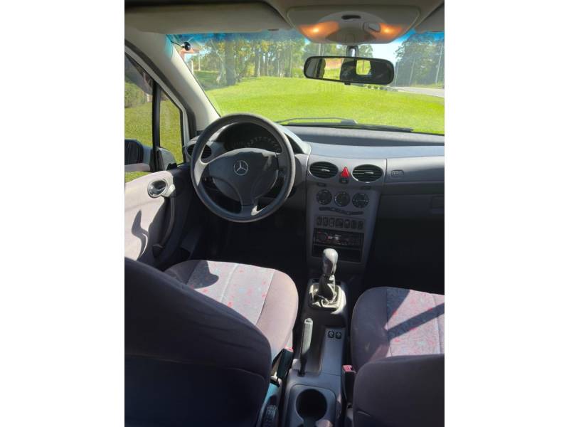 MERCEDES-BENZ - A 160 - 2004/2004 - Branca - R$ 21.900,00